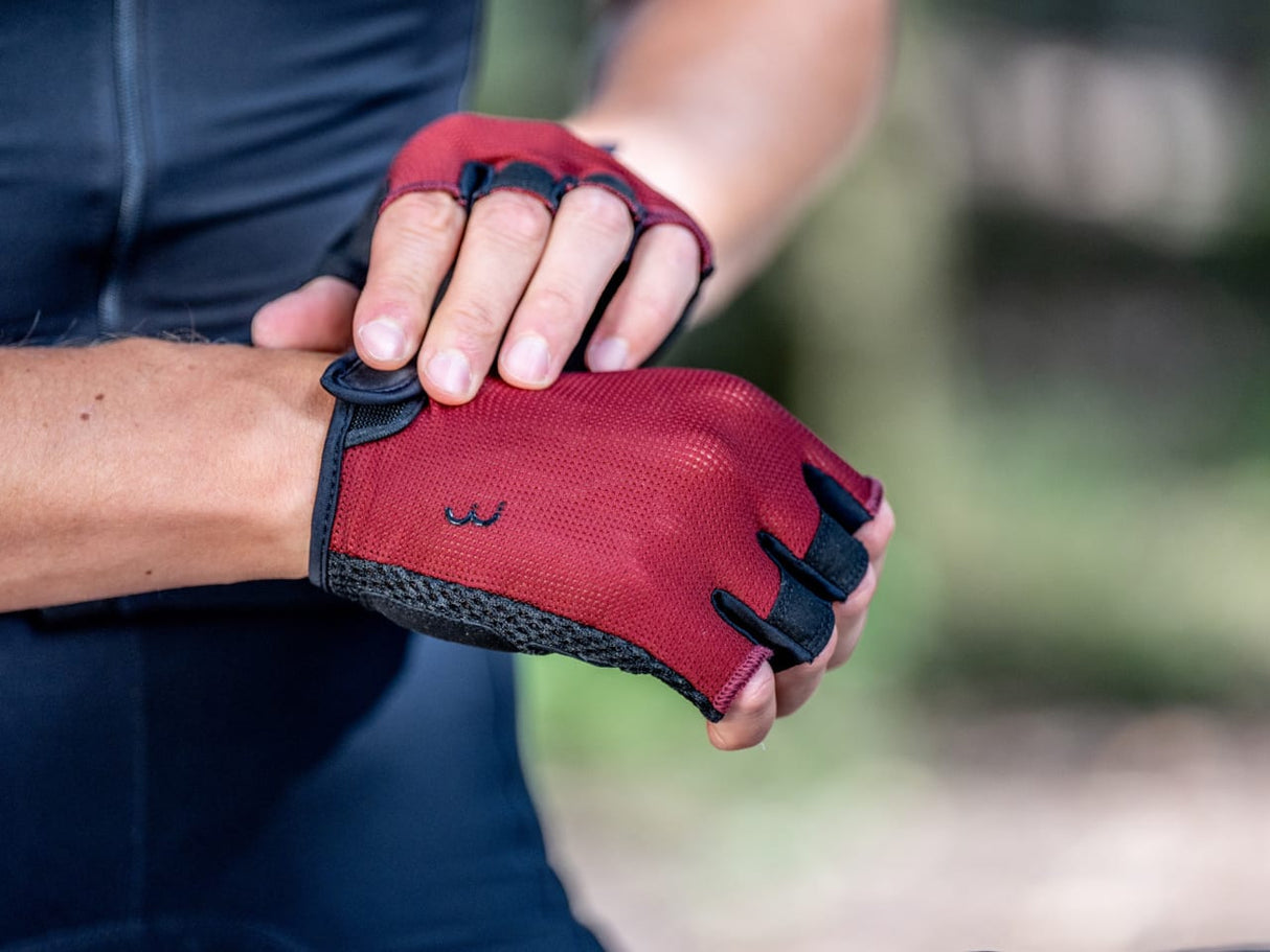 BBB Glove - Bbw-72 - Coolsupport Gloves - DARK RED