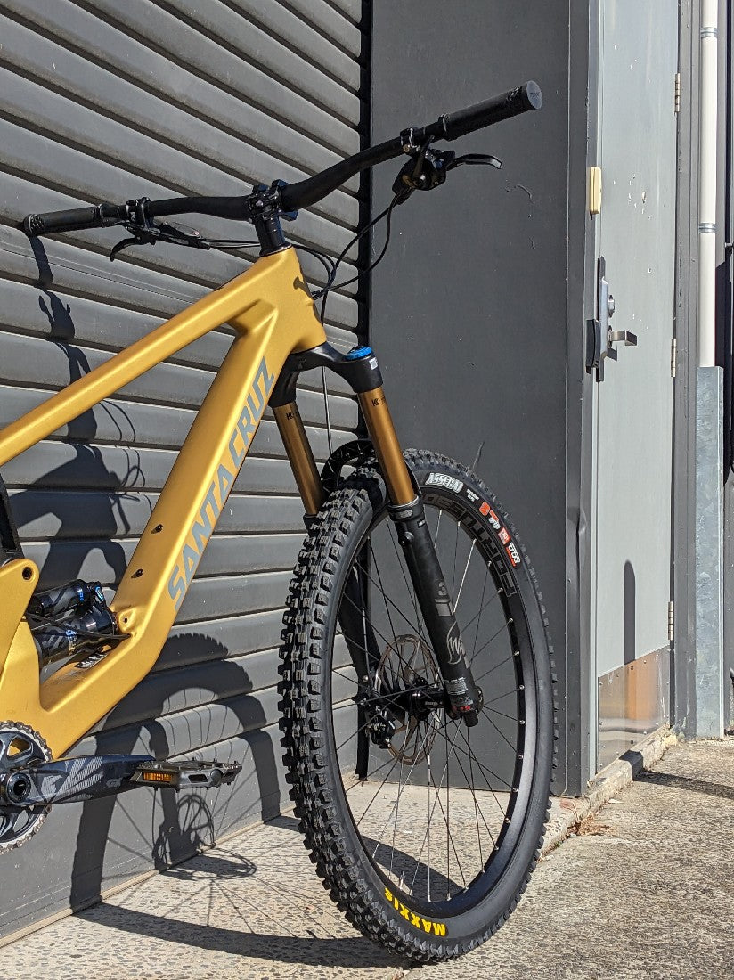Santa Cruz 2022 Bronson 4 Cc Custom Build Paydirt Gold X-large