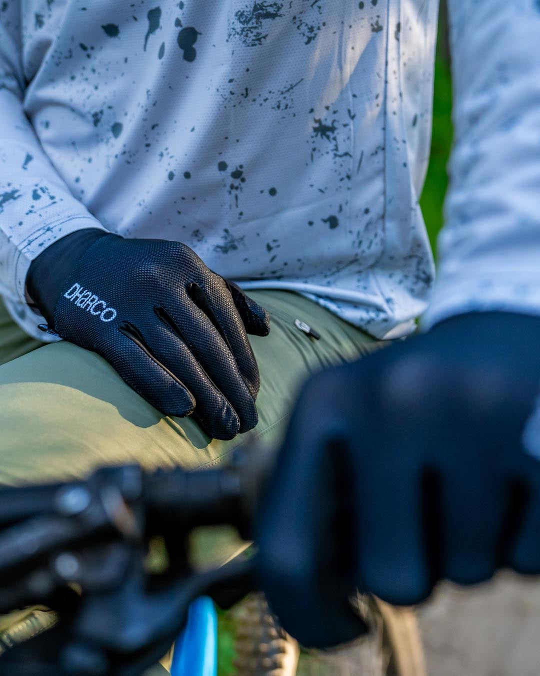 Dharco Mens Trail Glove | Black