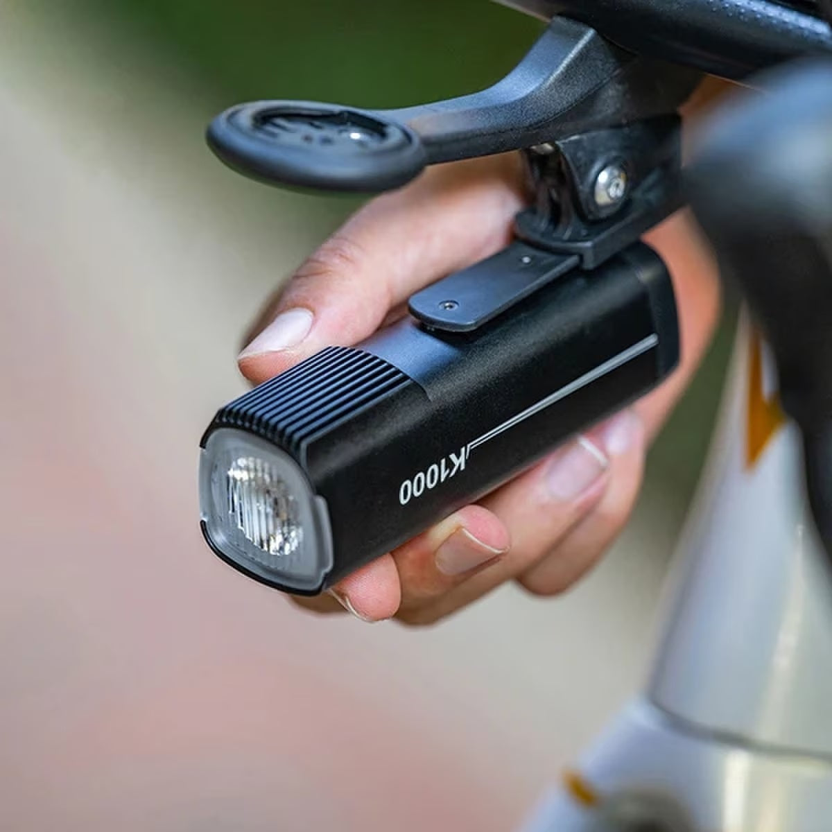 Ravemen Light Front K1000