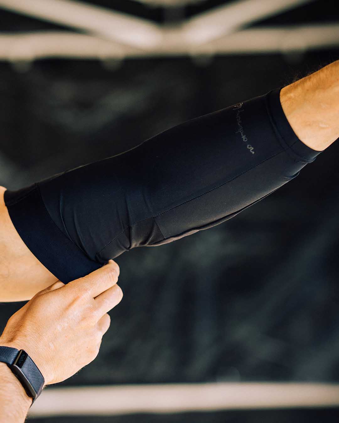 DHARCO Gravity Elbow Pad