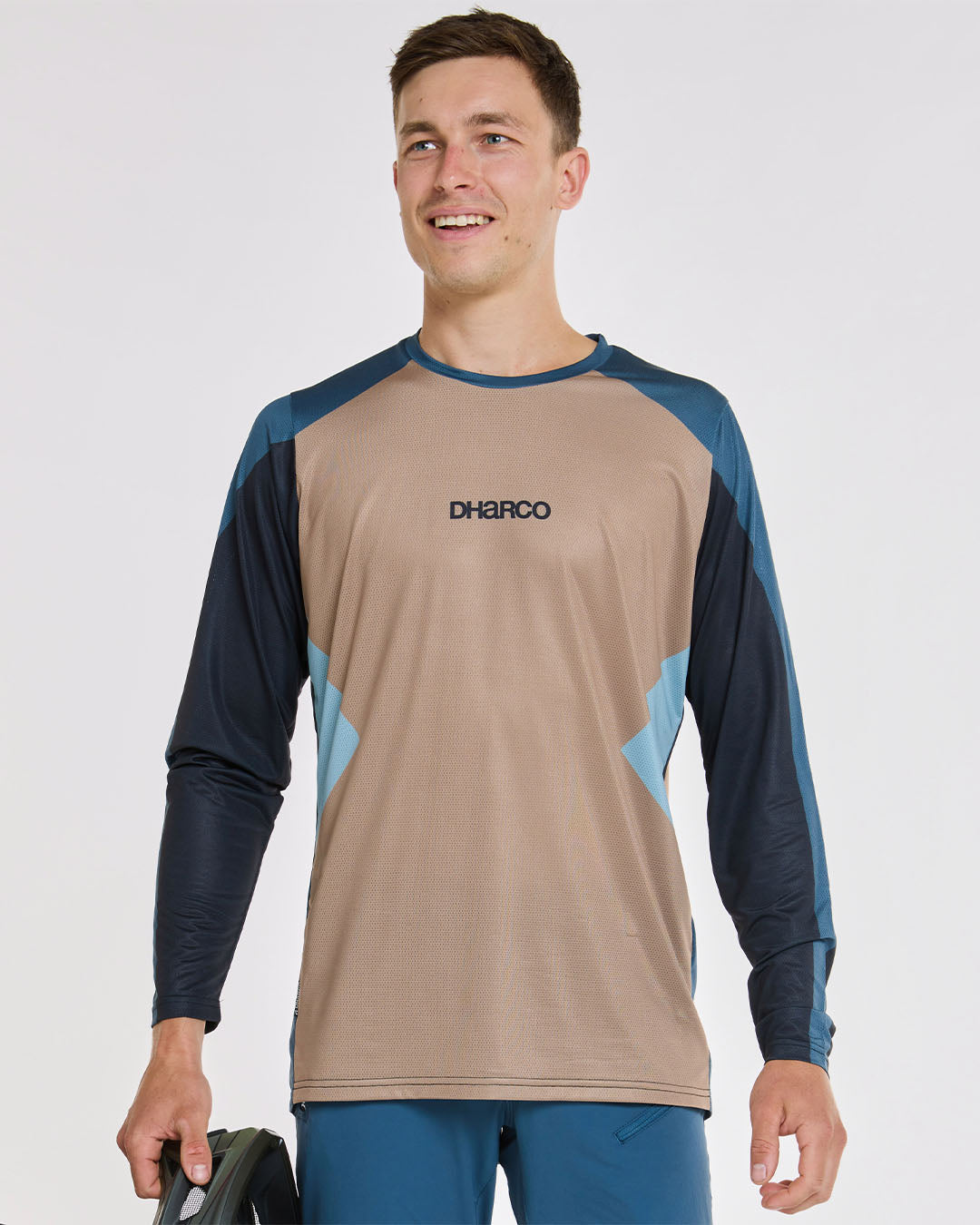 Dharco Mens Race Jersey | Levi