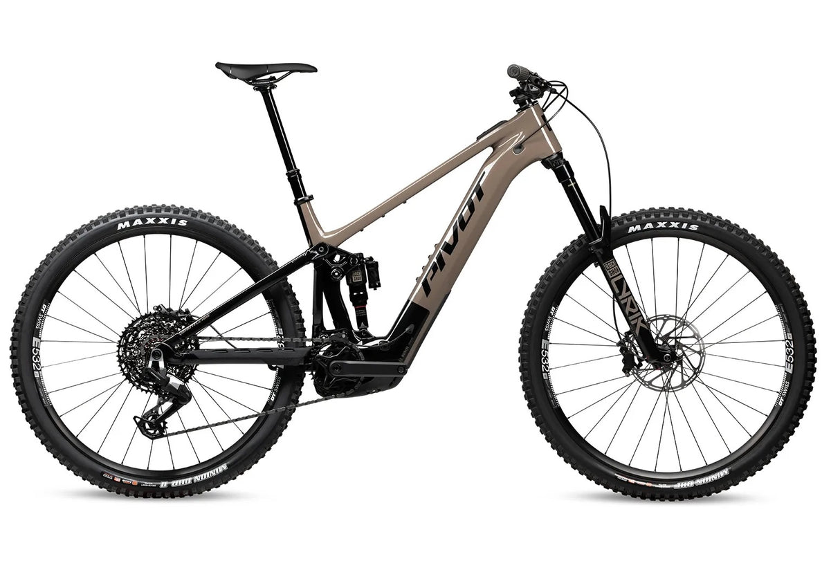 Pivot 2025 Shuttle Am 29 Complete Bike - Eagle 70/90 - Alloy Wheels - Badlands Brown - Large