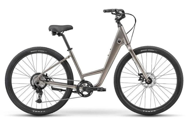 Norco 2025 - Scene 2 - Silver [sz:small]