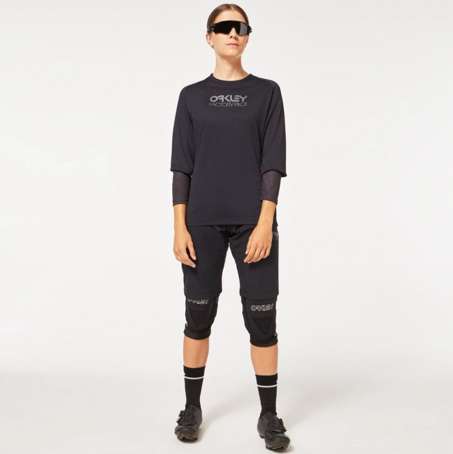Oakley Factory Pilot Longsleeve Jersey Womens [cl:blackout  Sz:large]