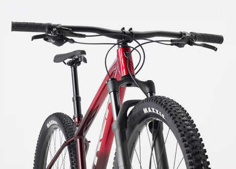 Trek 2027 Marlin 7 Gen 3 - Fury Red Fade / Lithium Grey [sz:x-large Wh Sz:29"]