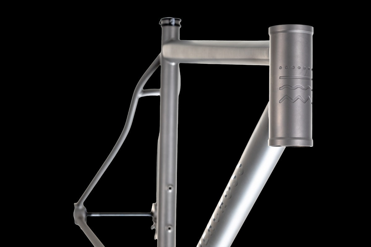 Wondercross Rambler - Titanium Gravel - Custom Build - Gx Axs / Rival + Dt Swiss G1800 Wheels - 56cm (large)