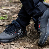 Five Ten Freerider Pro - Flat - Core Black / White / Red [sz:us 10]