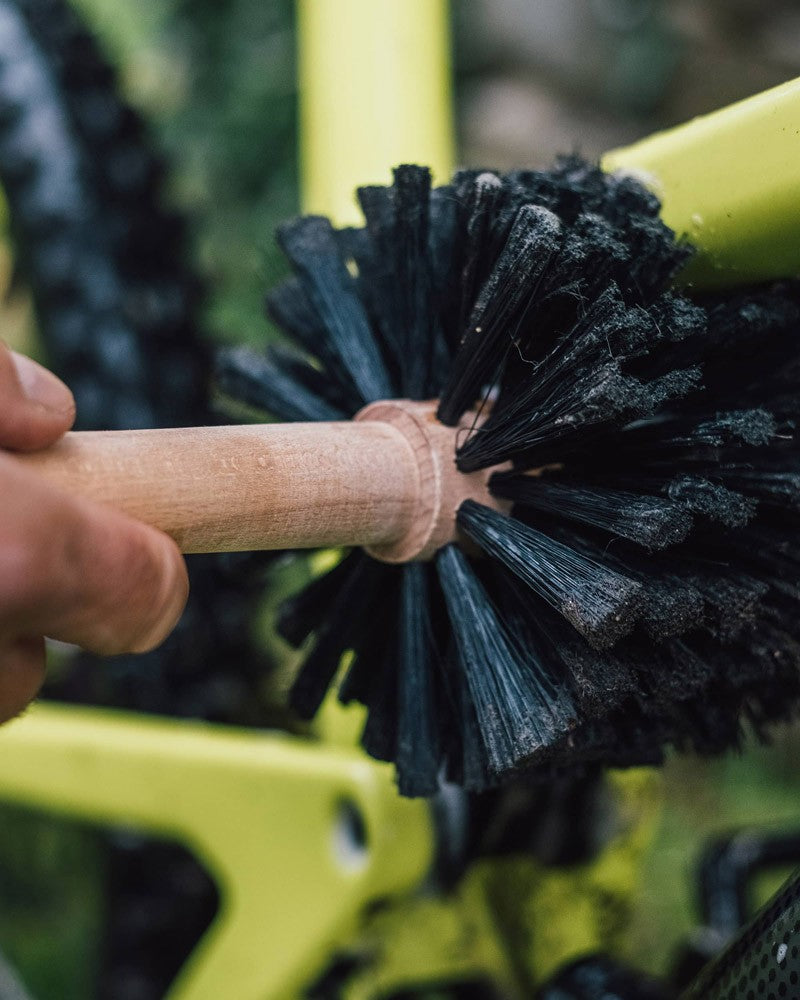 Peatys Waxed Beech Wood - Bog Brush