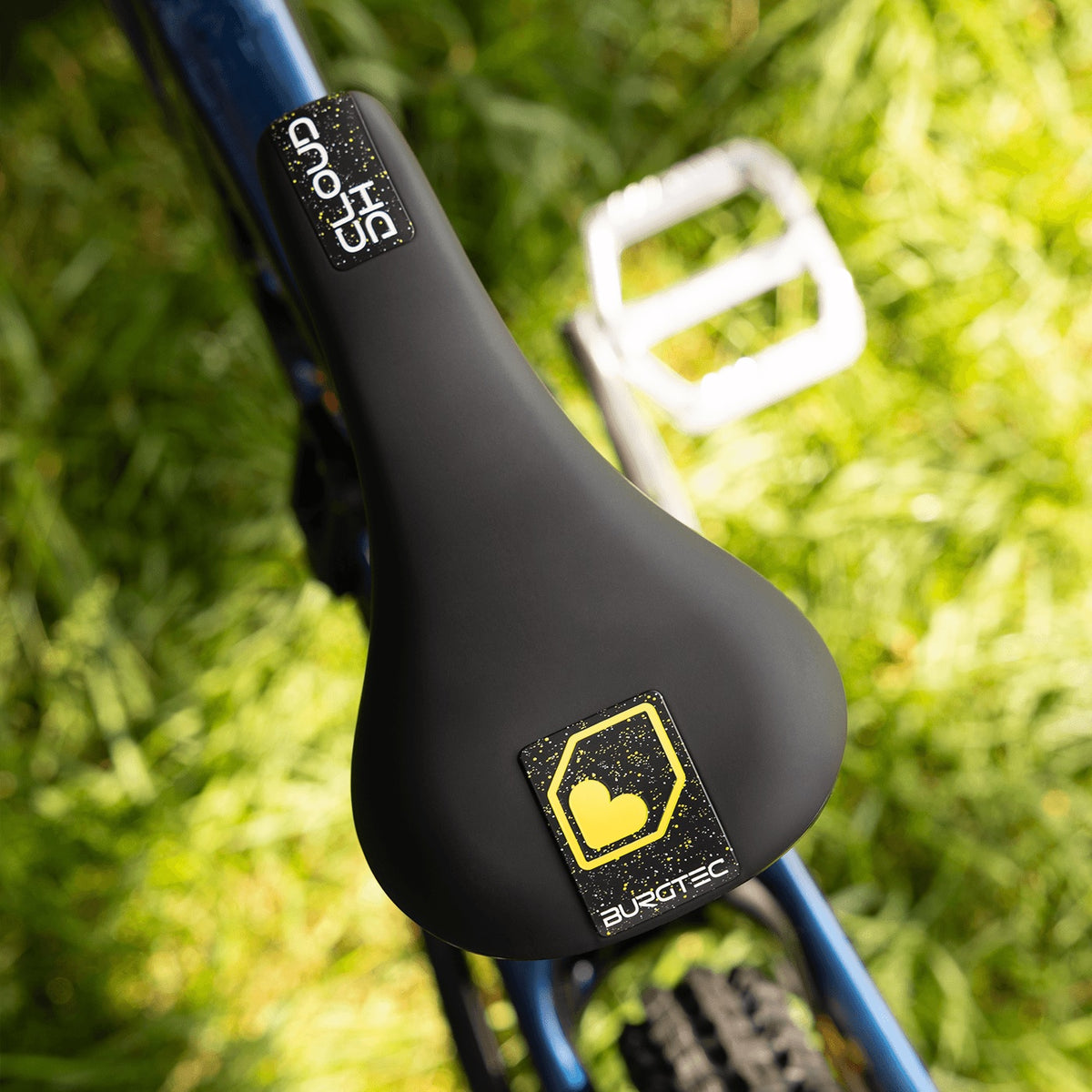 Burgtec Saddle The Cloud Dh - Black