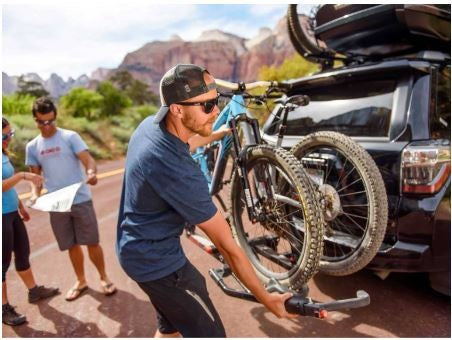 Yakima Bike Rack Hold Up 2 - Hitch Mounted Tray - Inc Locks