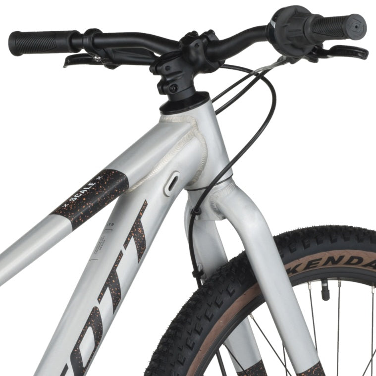 Scott 2027 Contrail 600 - 26" - 8 Speed - Alloy Silver