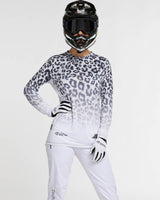 Dharco Womens Race Jersey | Amaury Pierron Signature Edition [sz:large]