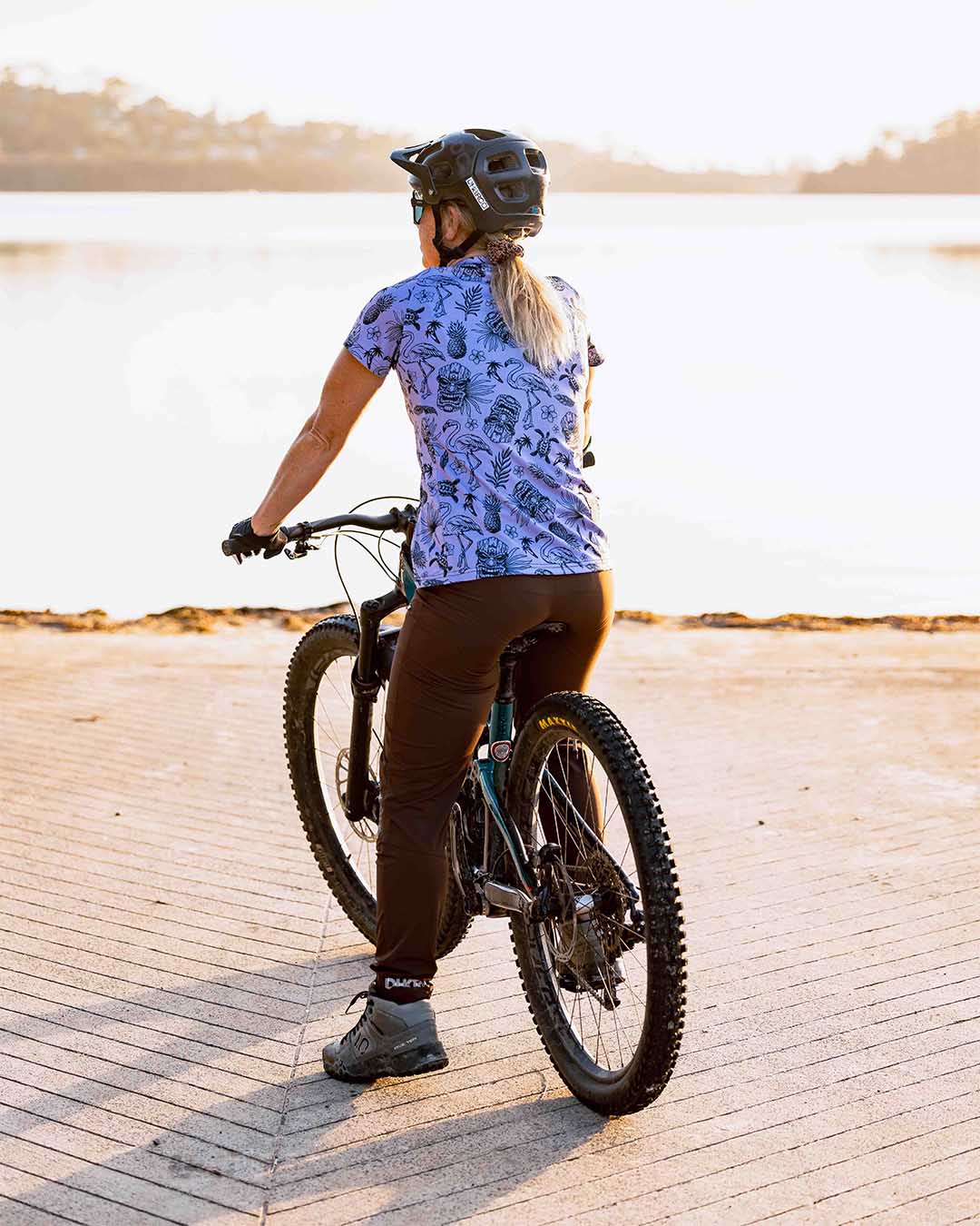 Dharco Womens Gravity Pants | Loam [sz:large]