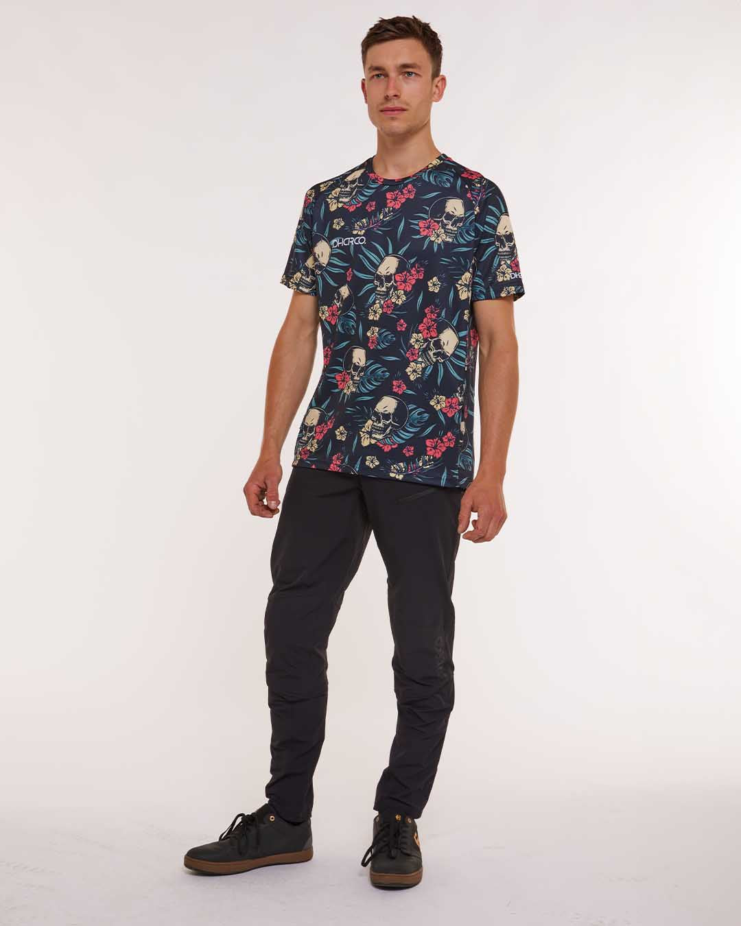 Dharco Mens Short Sleeve Jersey | Privateer [sz:large]