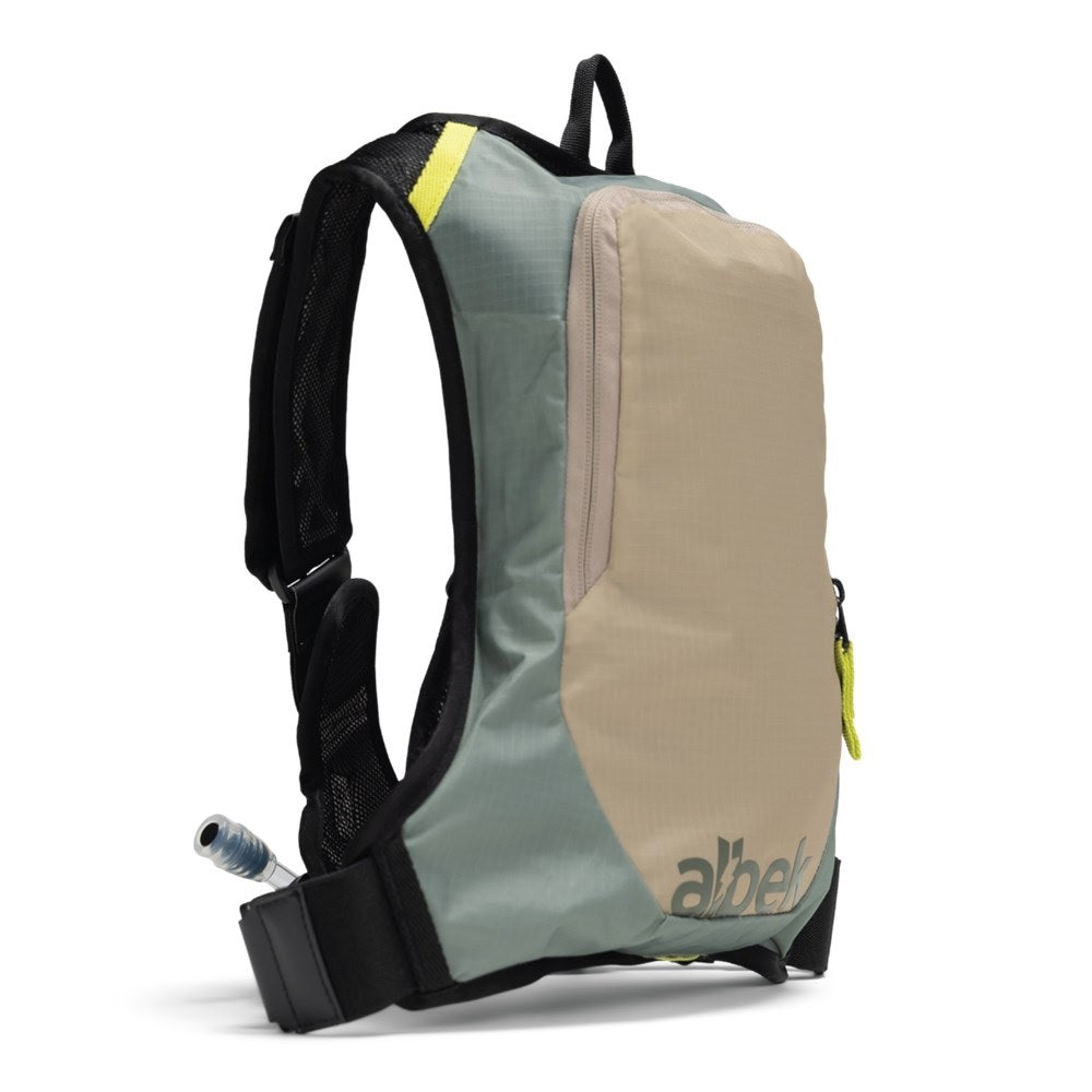 Albek Hydration Pack - H2o Haul Three - 1.5l Bladder - Sunflash Dune